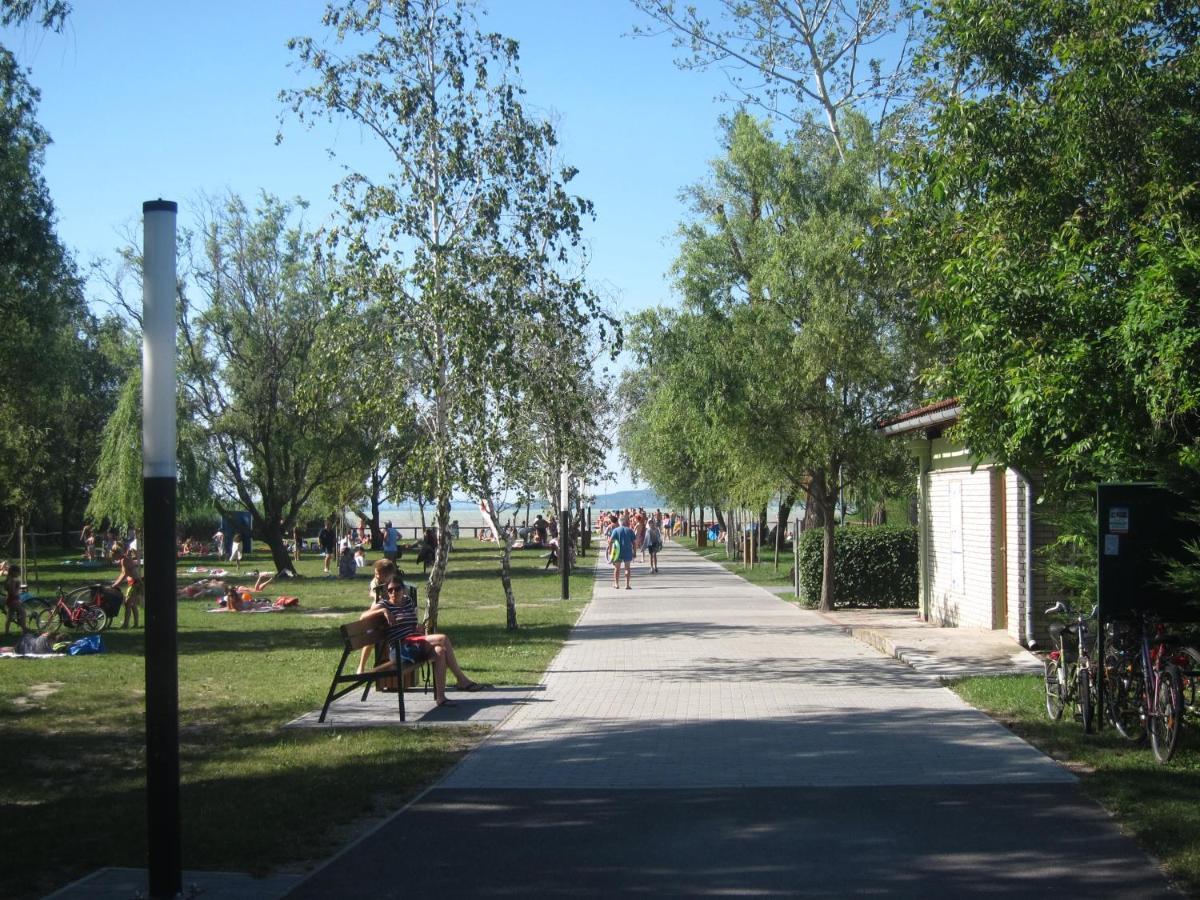 Tutijo Haziko Villa Balatonfenyves Dış mekan fotoğraf